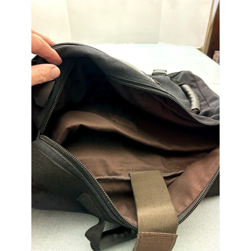 Canvas Travel Backpack / Shoulder Bag Black - Picture 8 of 8
